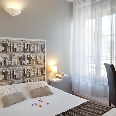 Logis - Hotel Restaurant L'Ecu De France Malesherbes المظهر الخارجي الصورة