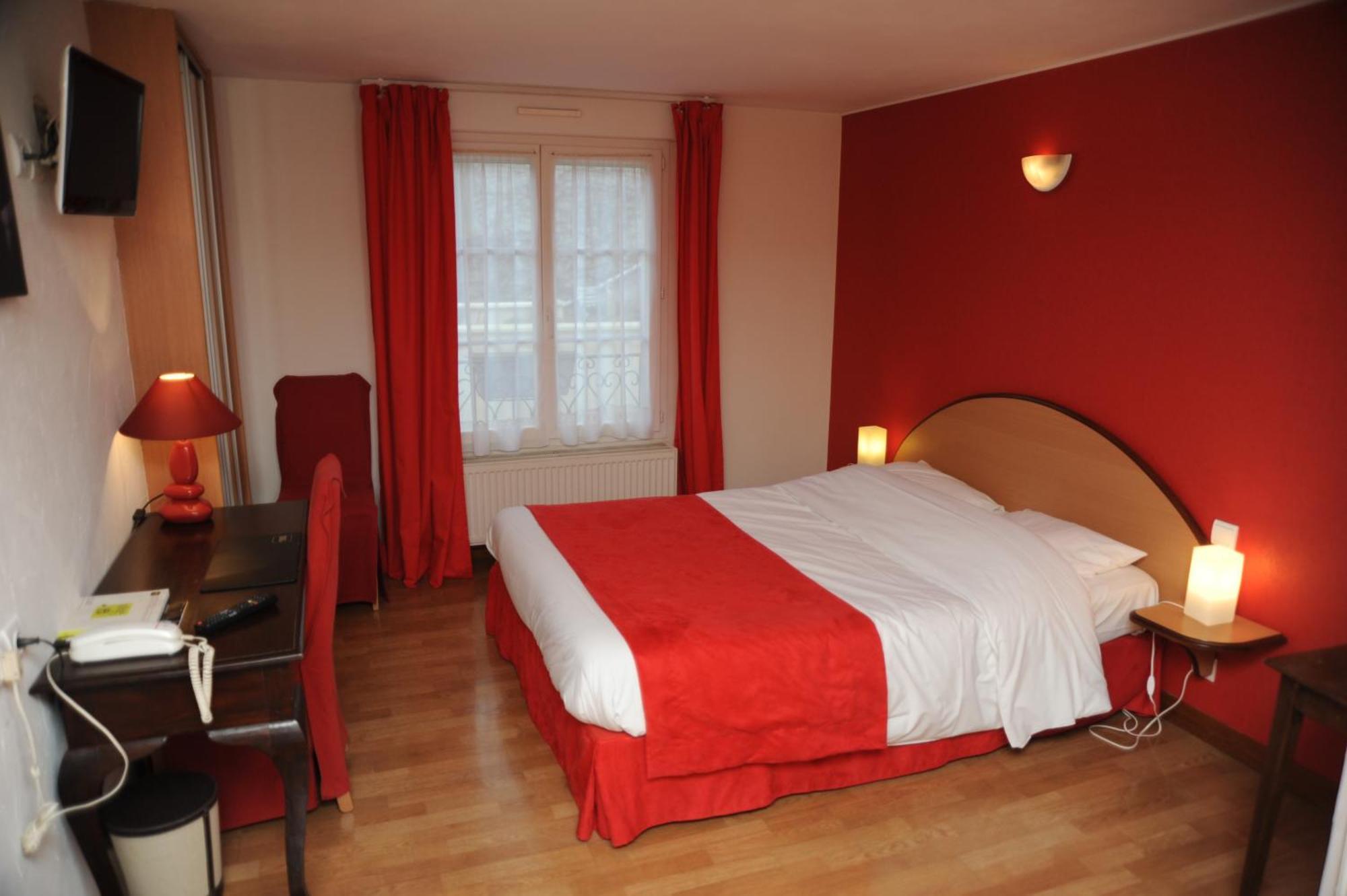 Logis - Hotel Restaurant L'Ecu De France Malesherbes المظهر الخارجي الصورة